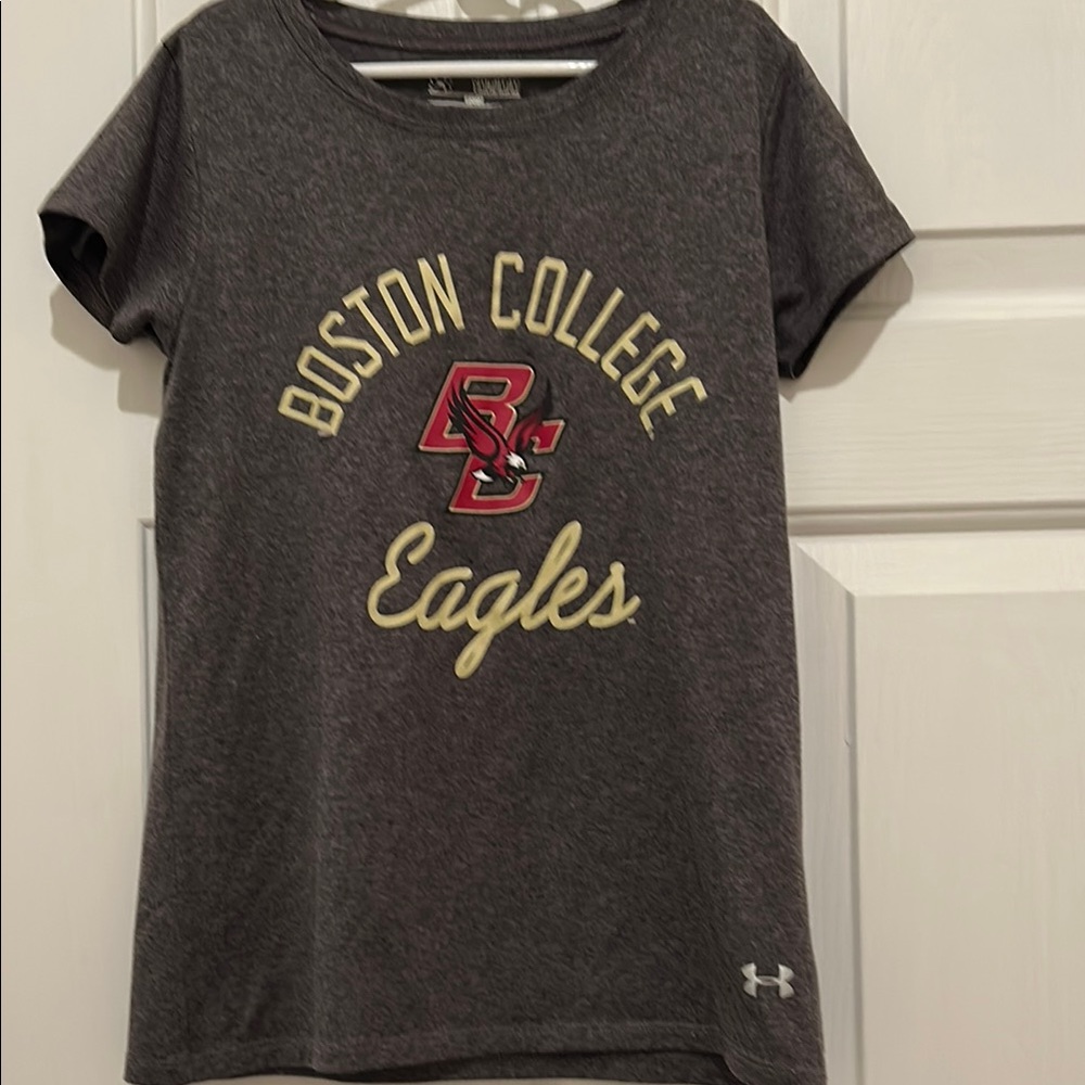 Boston College Eagles athletic shirt, youth size M